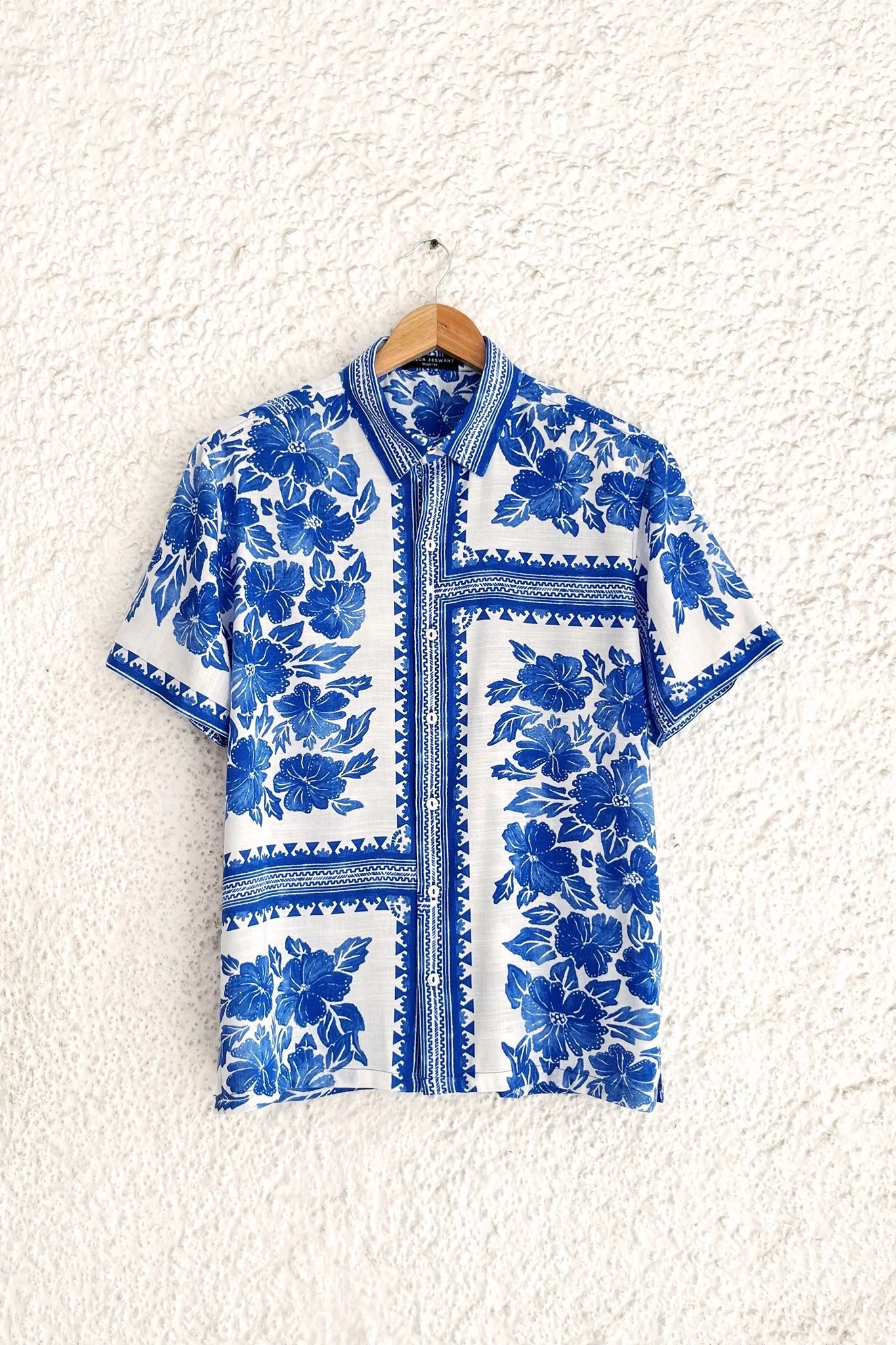 Premium Blue & White Floral Printed Half Sleeve Casual Shirt for Men | Cotton Blend Regular Fit